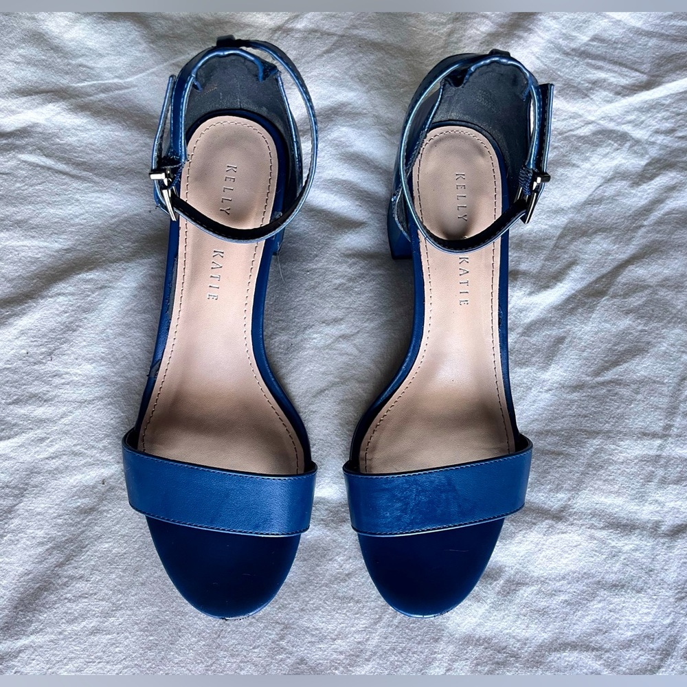 Heeled sandals